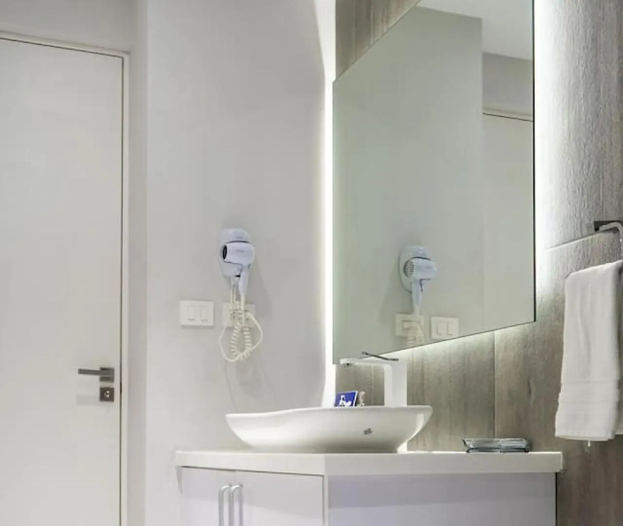 Apartment 1Br At Dk52 Sea View Rooftop With Jacuzzi And Pool Playa del Carmen Mexico